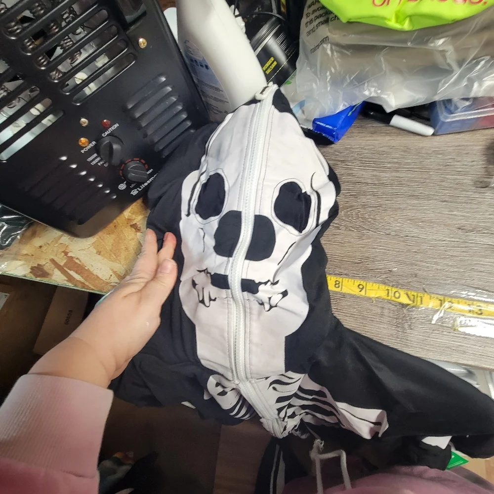 Tipsy Elves Unisex Halloween Skeleton‎ Costume/Pajama Zip Up One Piece NWT - Picture 4 of 6